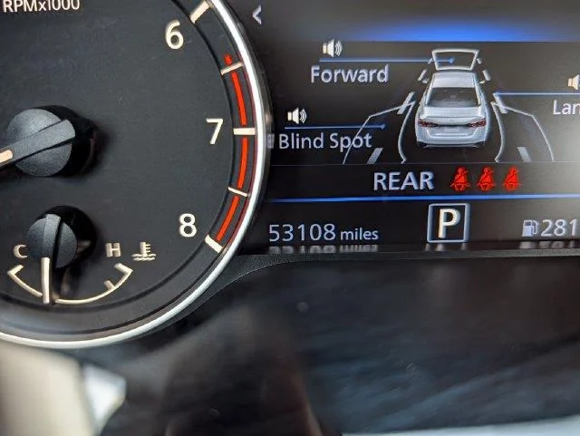 Used 2025  Nissan SV image 16