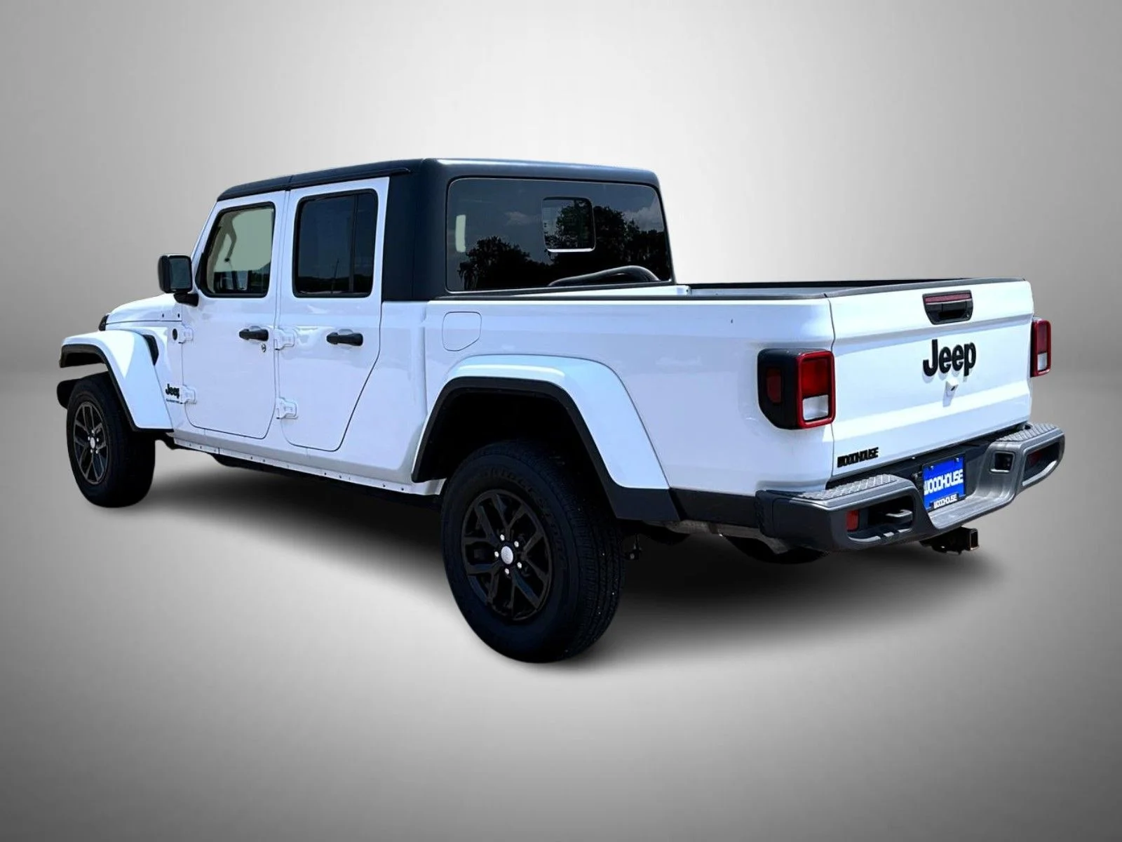 Used 2023 White Jeep Sport S image 7