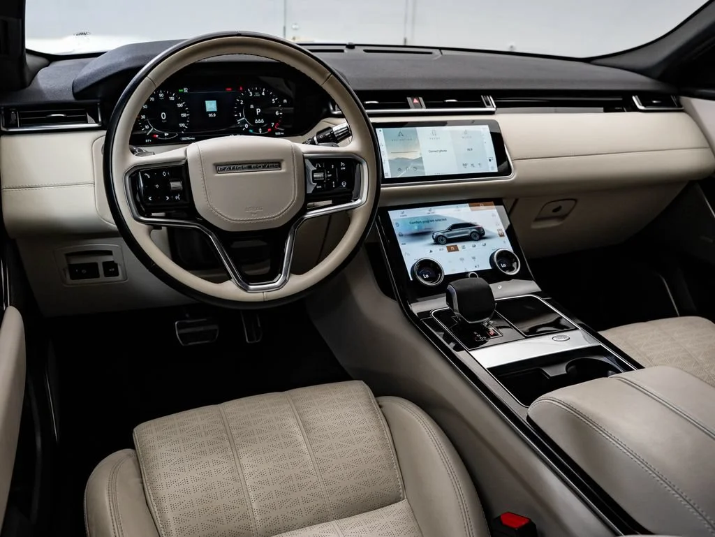 Used 2022 SVO Premium Palette Blue Land Rover R-Dynamic HSE image 4