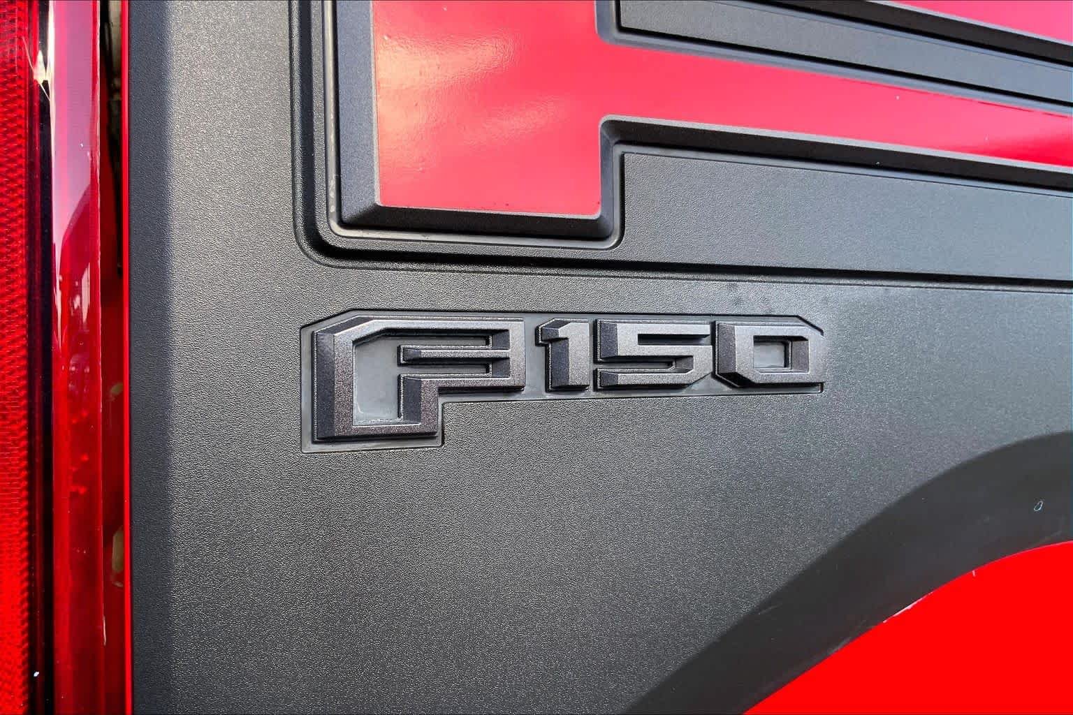 Used 2020 Race Red Ford Raptor image 31