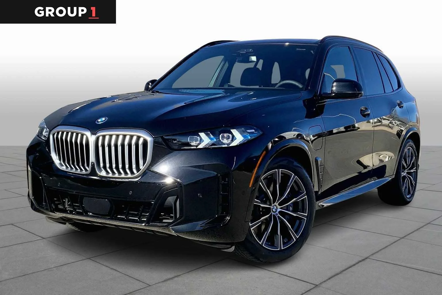 2026 BMW X5 xDrive50e's photo