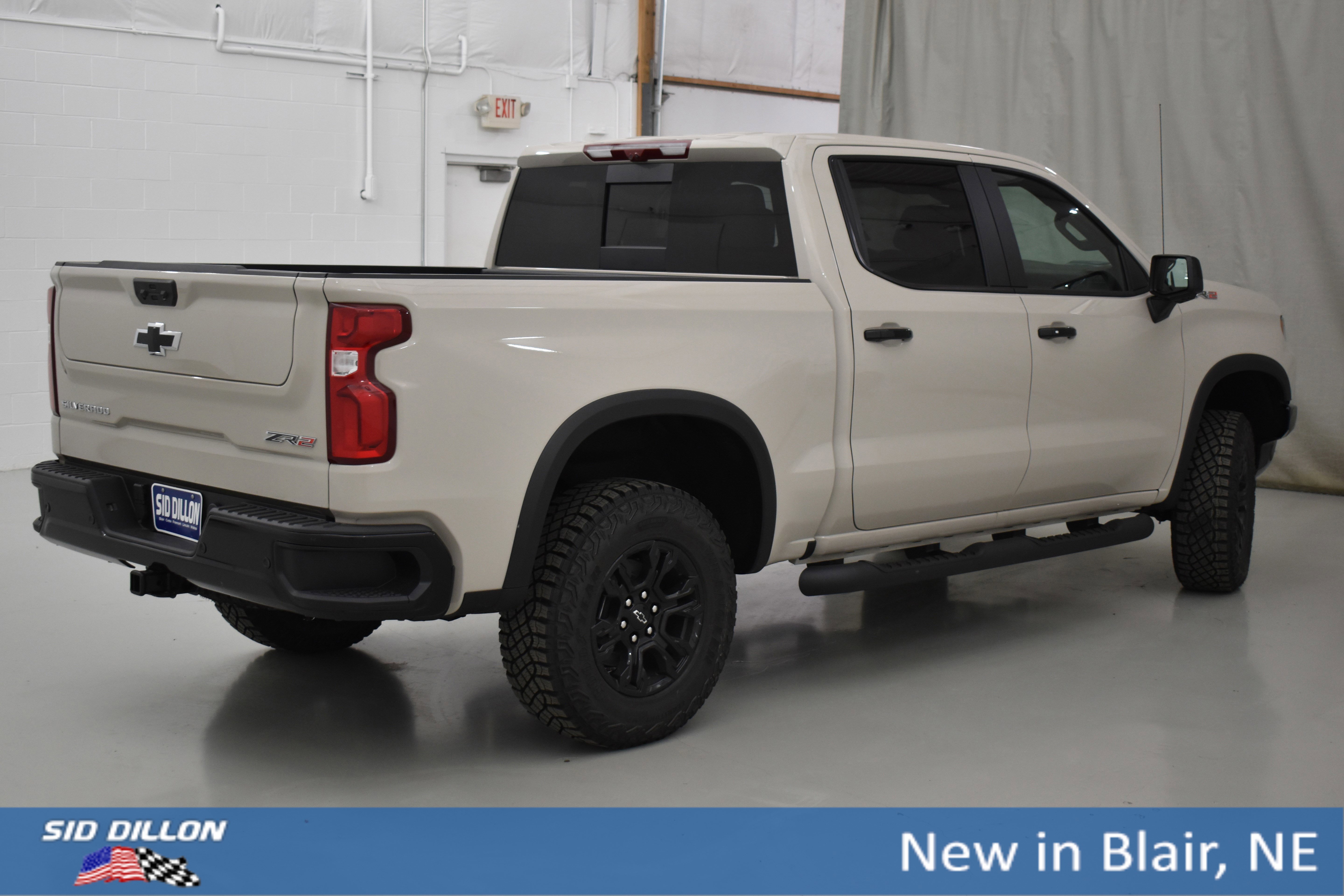 New 2026 White Sands Chevrolet ZR2 image 14