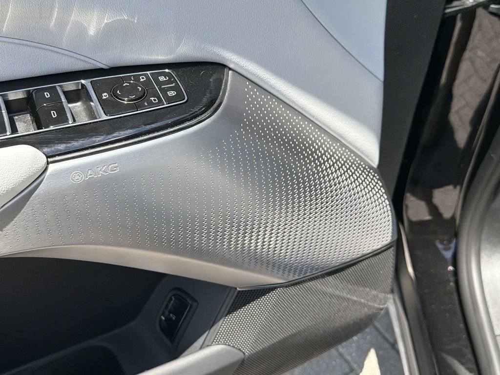 2026 Cadillac LYRIQ Premium Sport - Photo 20