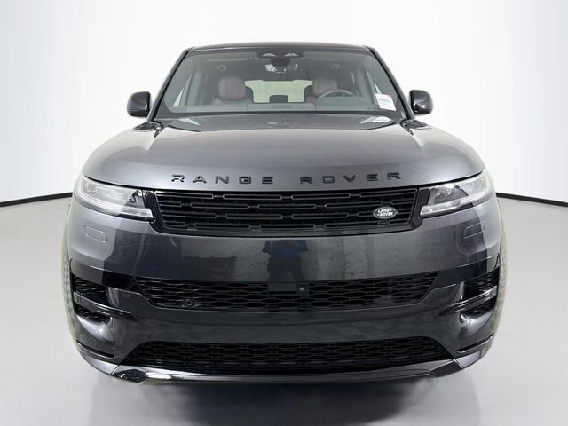 New 2026 Carpathian Grey Land Rover Dynamic SE image 2