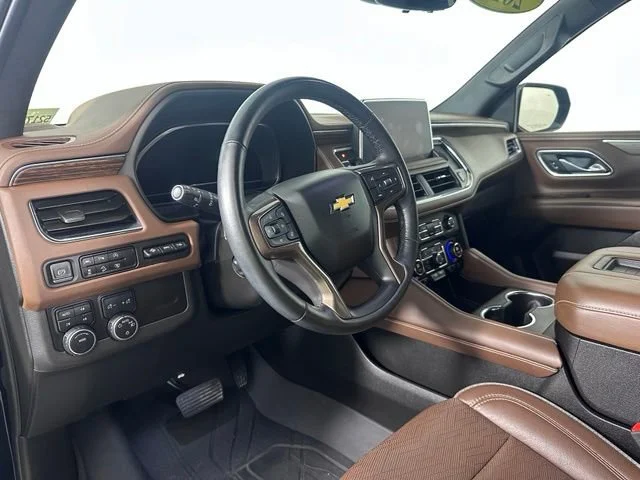 Used 2024 Black Chevrolet High Country image 10