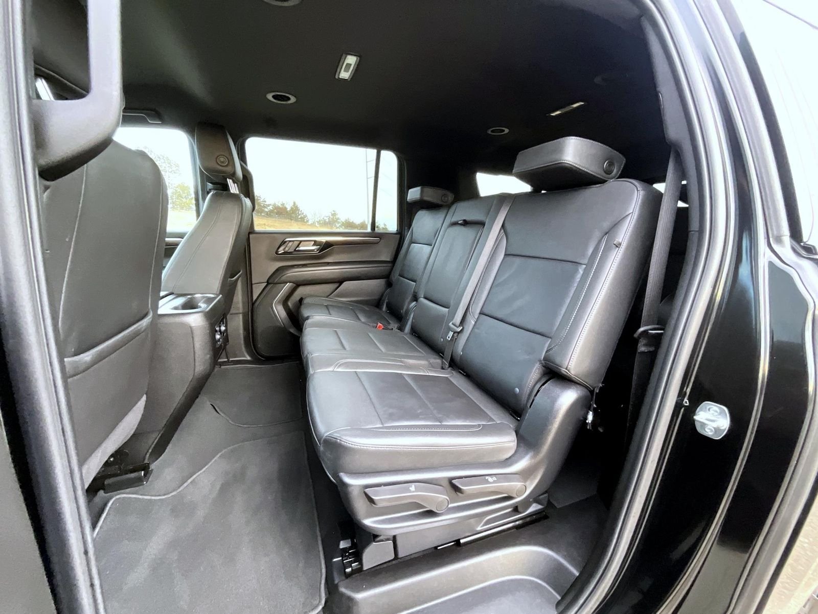 Used 2025 Black Chevrolet Z71 image 21