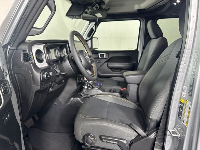 Used 2024 Silver Jeep Sport S image 11
