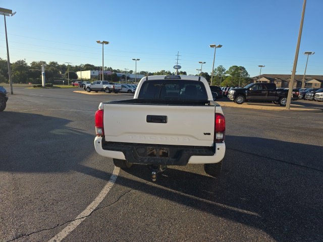 Used 2019 White Toyota TRD Off-Road image 4