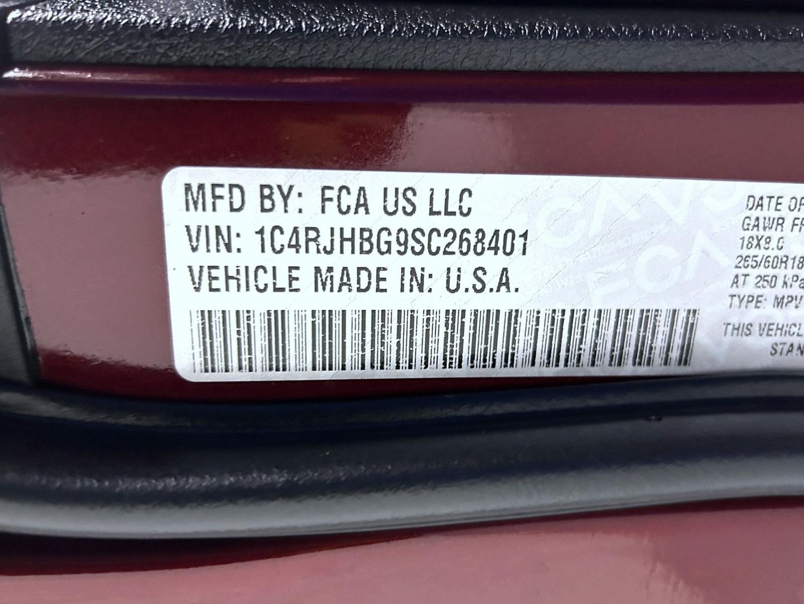 Used 2025 Red Jeep Limited image 25