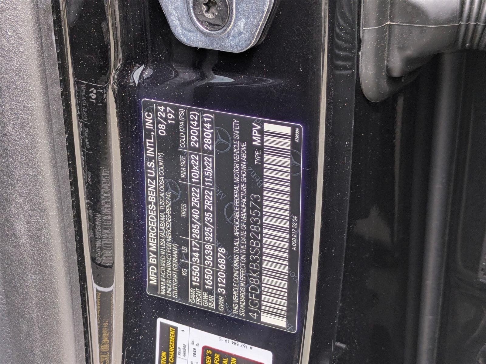 Used 2025 Obsidian Black Metallic Mercedes-Benz AMG® GLE 63 S image 39