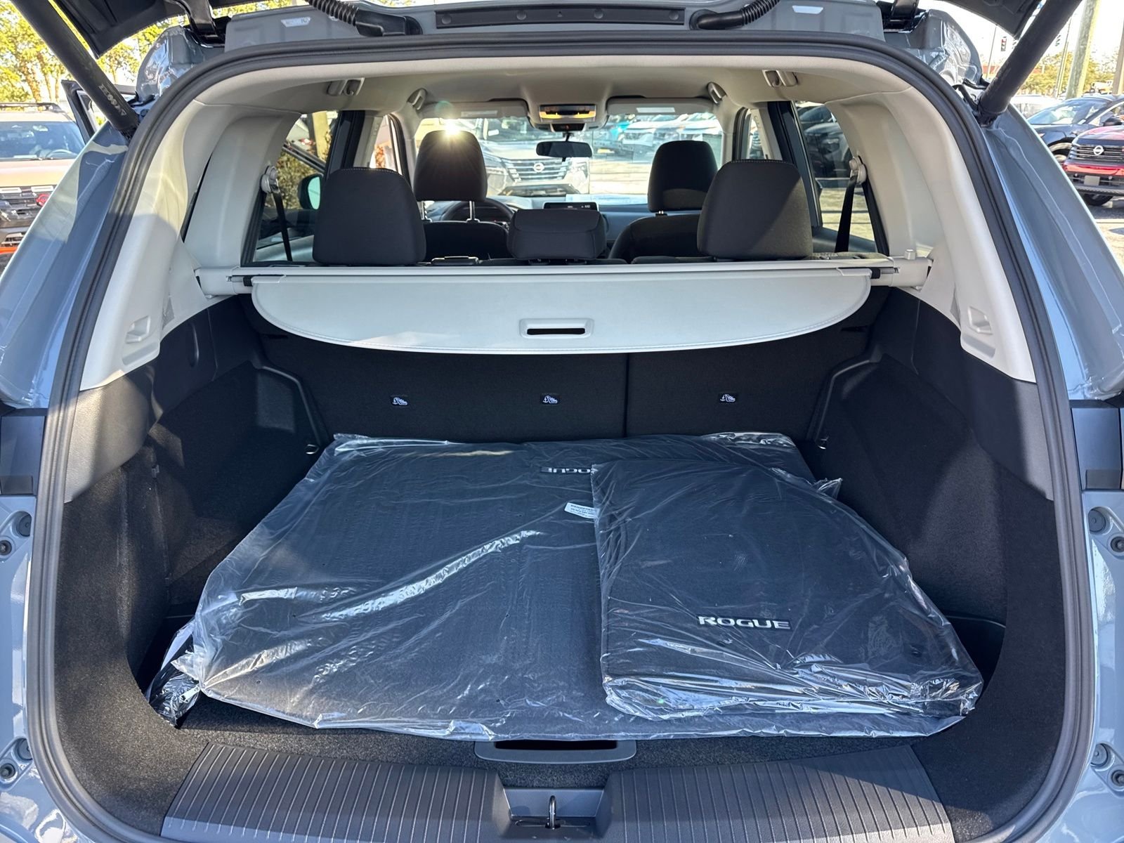 New 2026 Nissan Rogue SV 4D Sport Utility