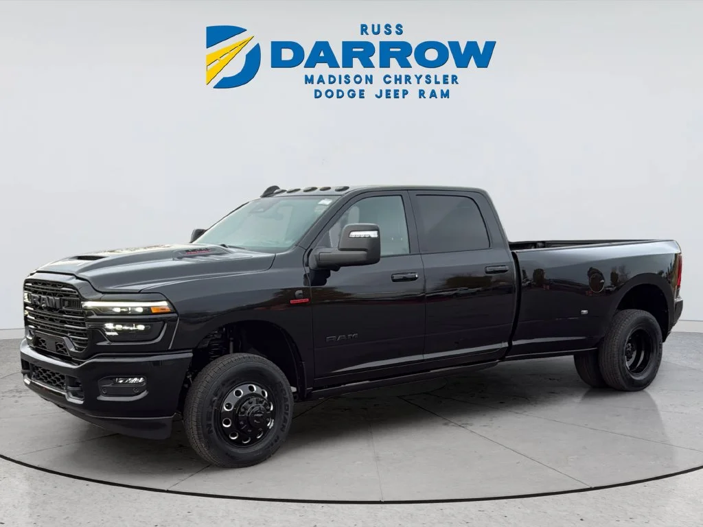 New 2026 Diamond Black Crystal Pearl-Coat Exterior Paint RAM Laramie image 1