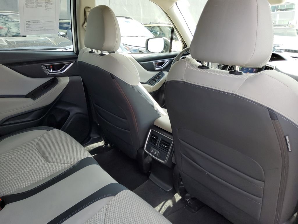 Used 2021 White Subaru Premium image 17