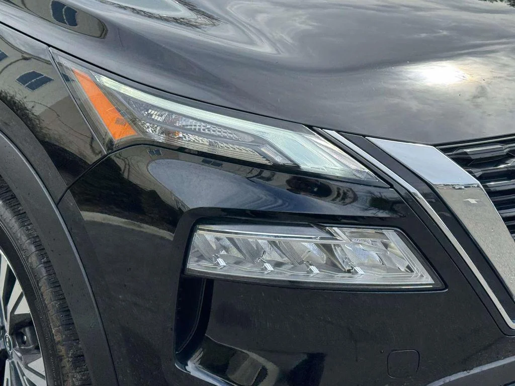 2023 Nissan Rogue SV - Photo 9
