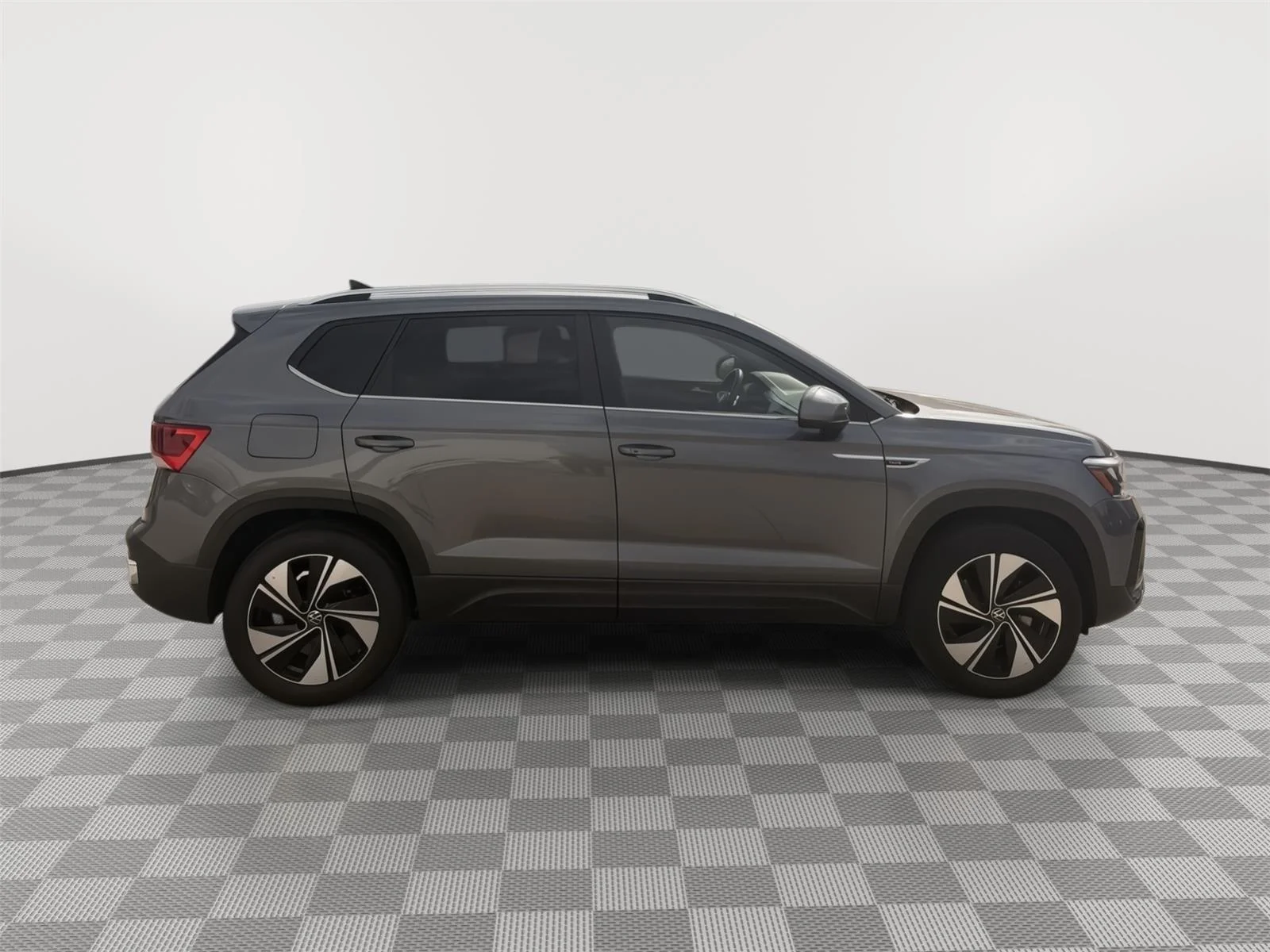 Certified Used 2024 GRAY Volkswagen SE image 13