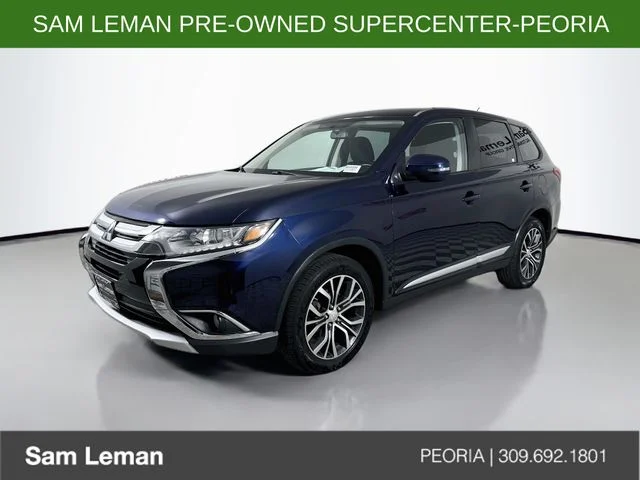 Used 2016  Mitsubishi  image 3