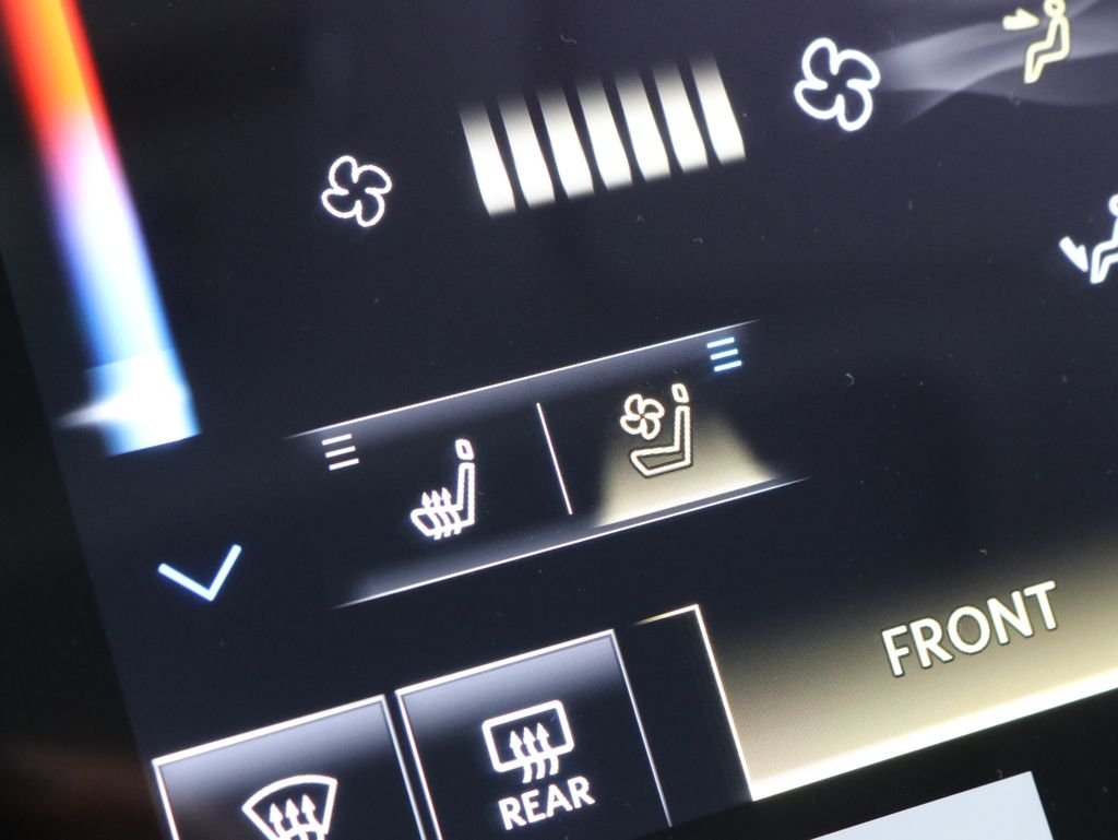 New 2026 BLACK OBSIDIAN INFINITI Luxe 4WD image 21