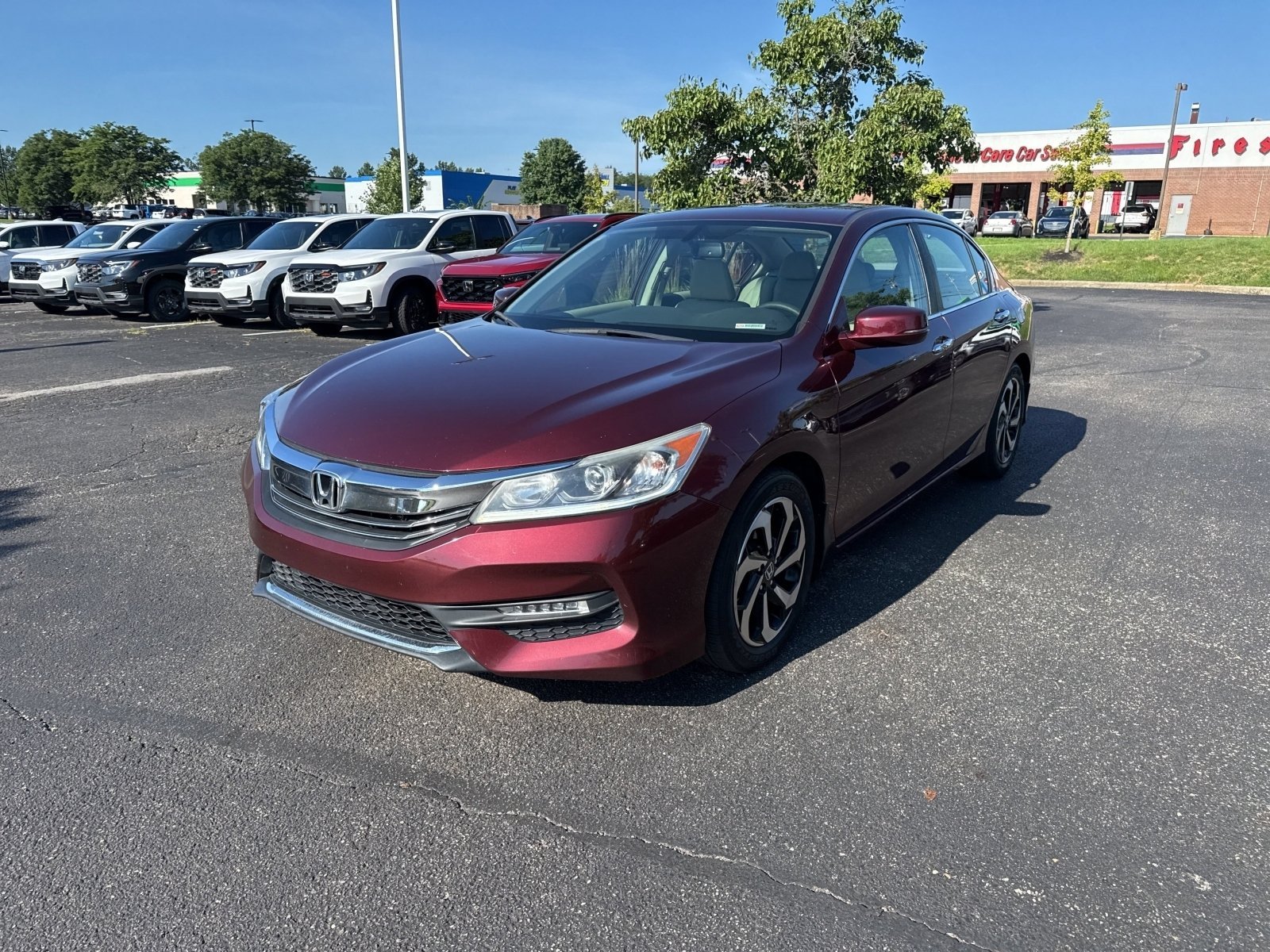 Used 2016 Basque Red Pearl II Honda EX-L image 6