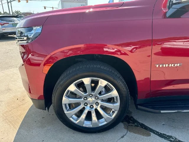 Used 2022 Red Chevrolet Premier image 44