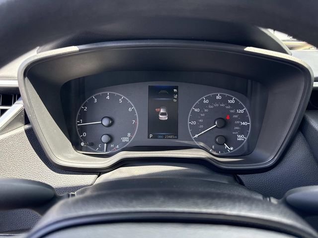Used 2023 Pearl Toyota LE image 29