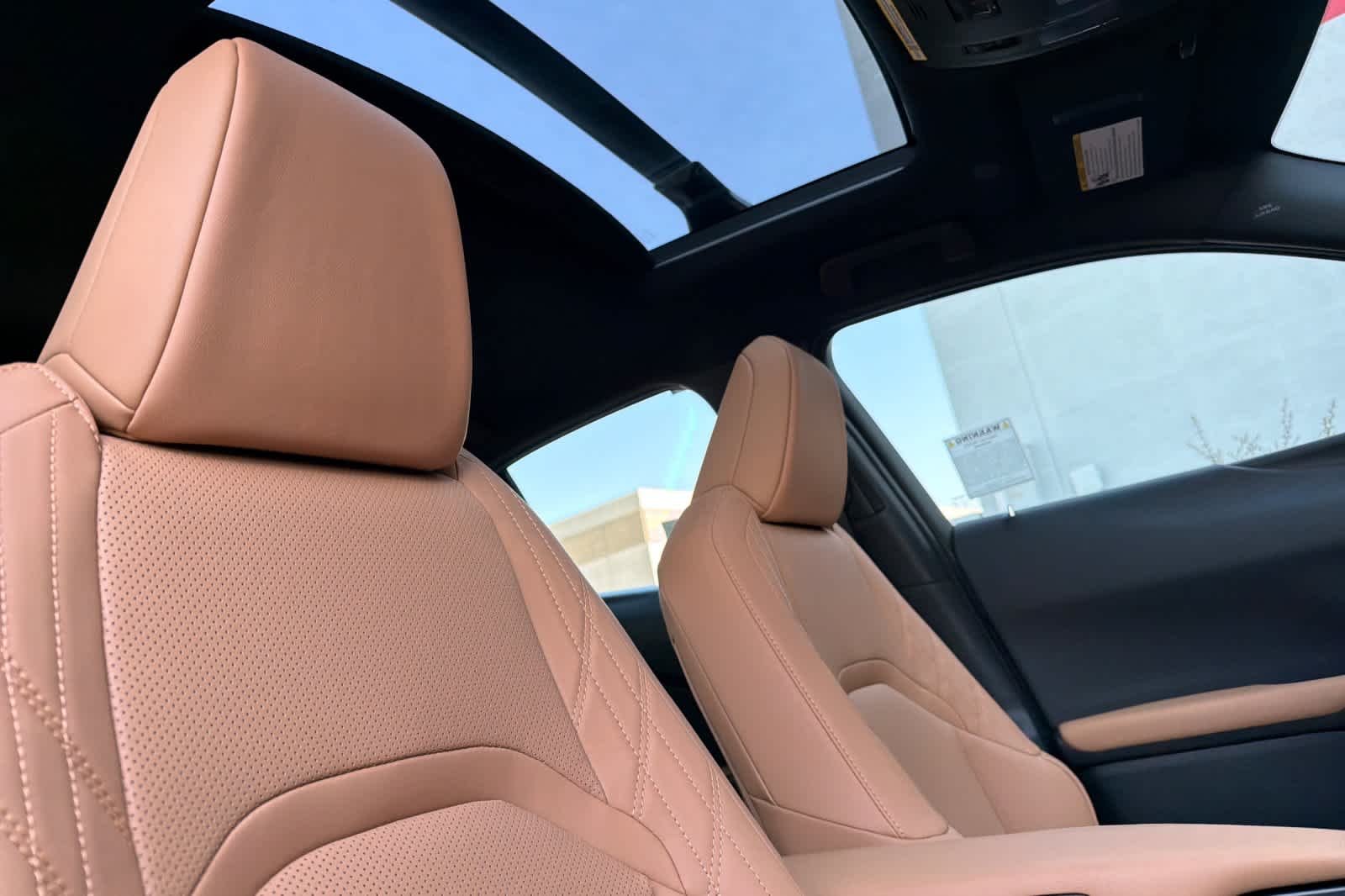 New 2026 Nori Green Pearl Lexus UX 300h PREMIUM AWD image 18