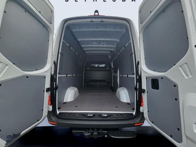 New 2026 White Mercedes-Benz  image 6