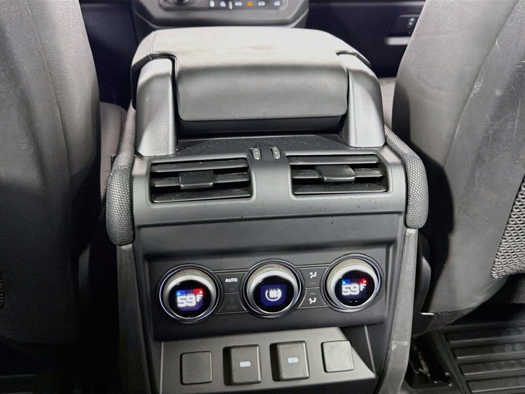 Certified Used 2023 Black Land Rover X-Dynamic SE image 27
