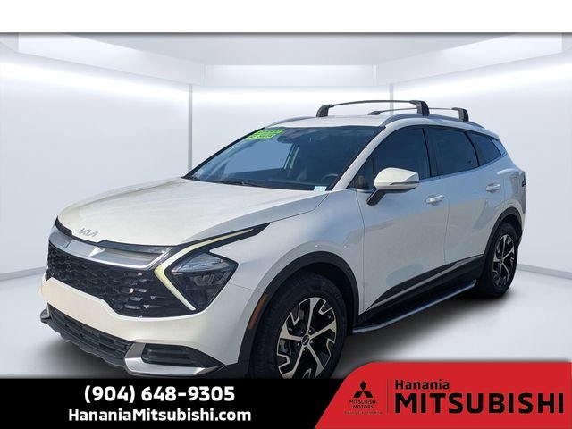 Used 2023 White Kia EX image 7