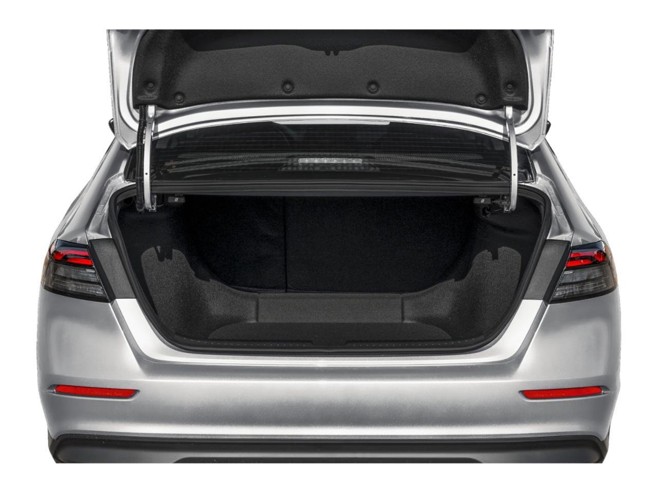 Used 2026 Platinum White Pearl Honda SE image 6