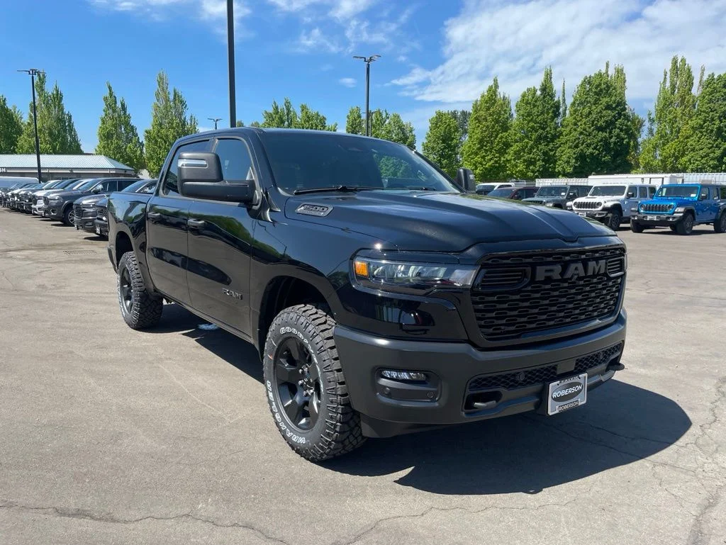 New 2026 Diamond Black Crystal Pearl-Coat Exterior Paint RAM Warlock image 8