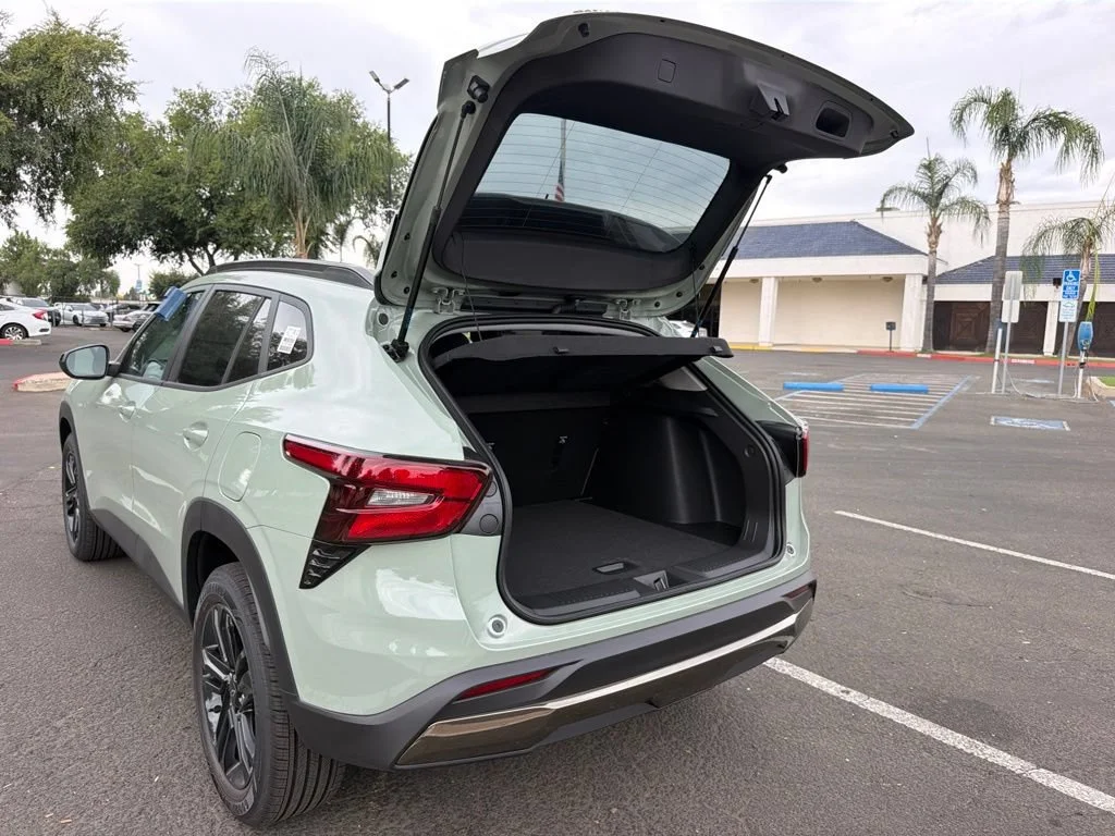 2026 Chevrolet Trax Activ - Photo 21