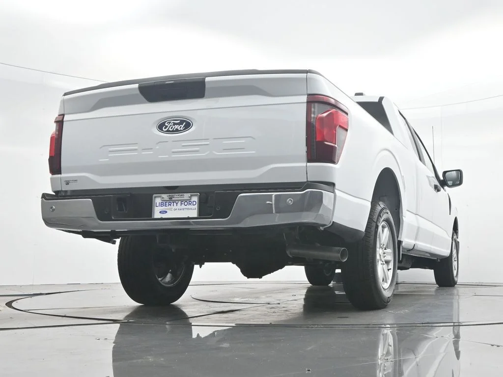 New 2026 Oxford White Ford XL image 47