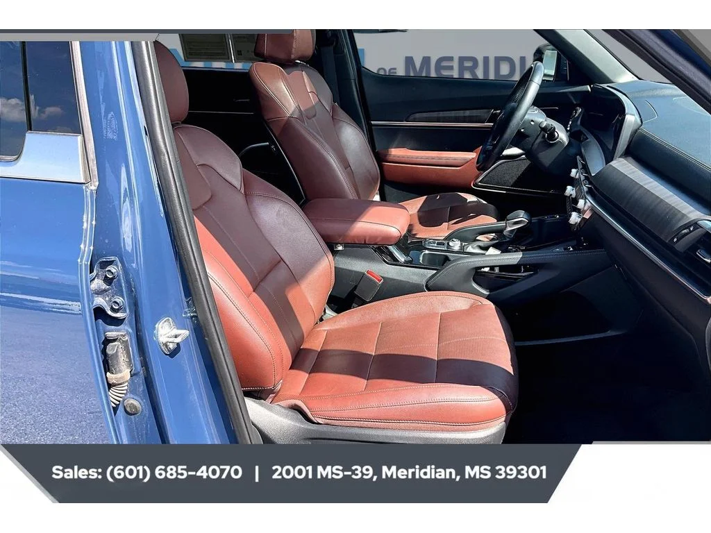 Used 2023 Midnight Lake Blue Kia SX image 6