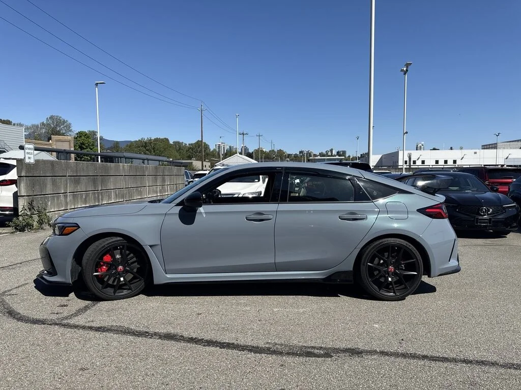 Used 2025 Sonic Grey Pearl Honda Type R Honda Certified Pre-Owned   Performance You image 4