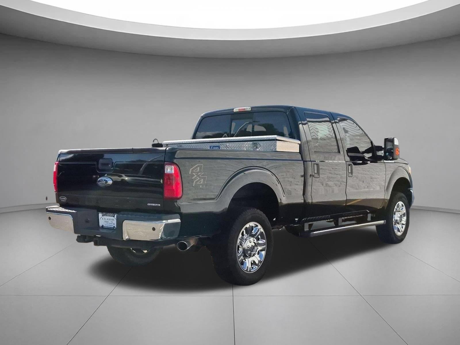 Used 2016 Shadow Black Ford Lariat image 5