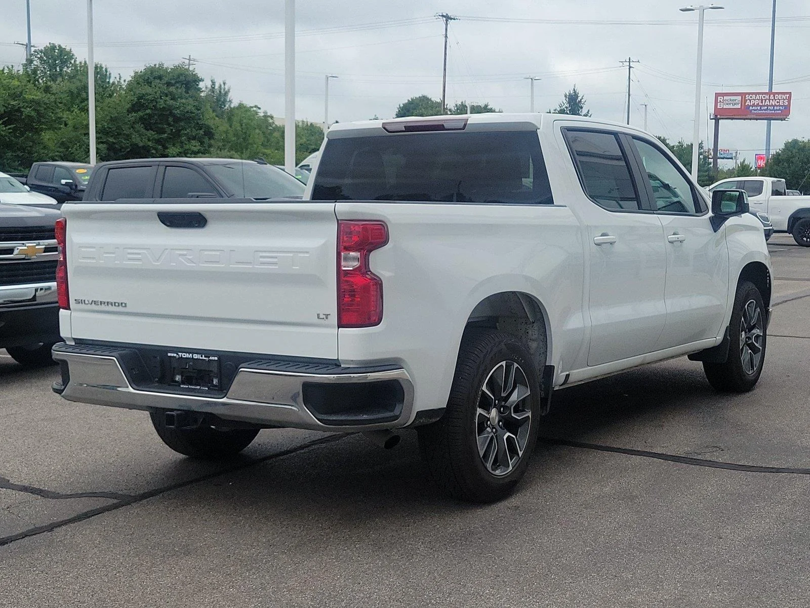 Used 2023 Summit White Chevrolet LT (2FL) image 6