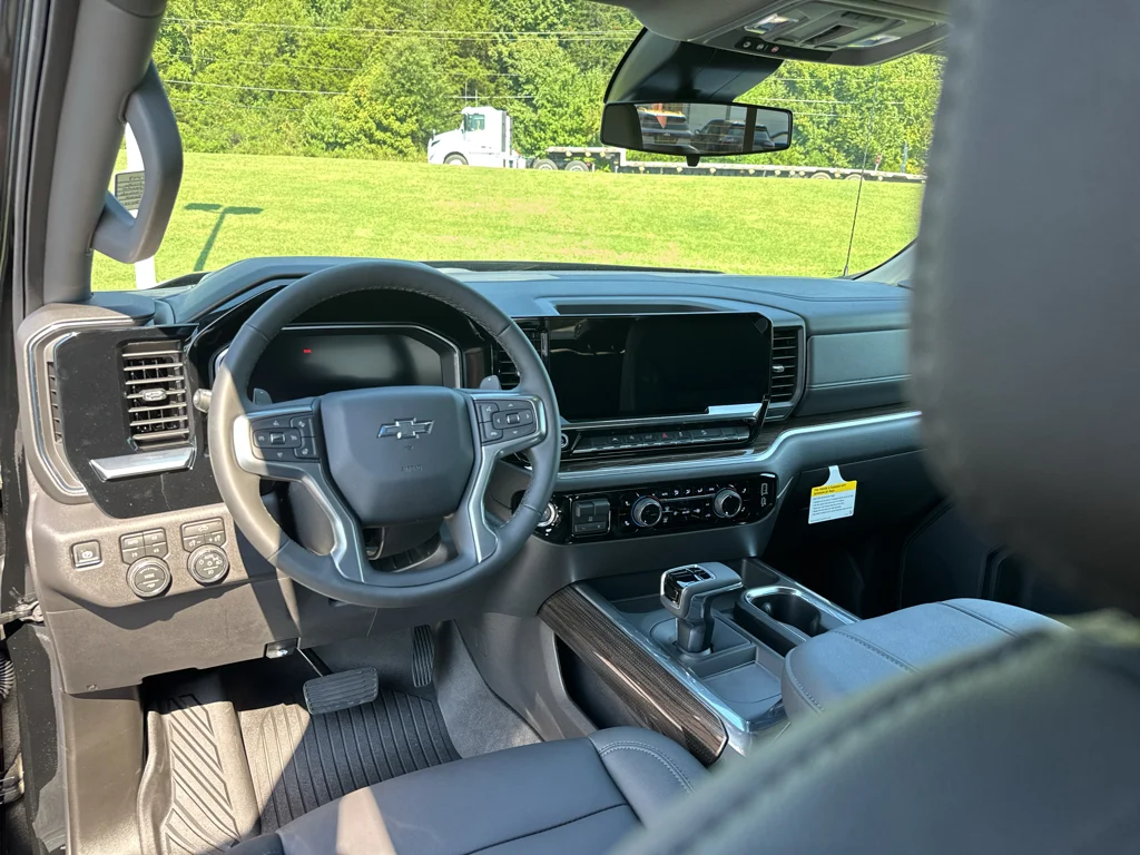 2026 Chevrolet Silverado 1500 RST - Photo 12