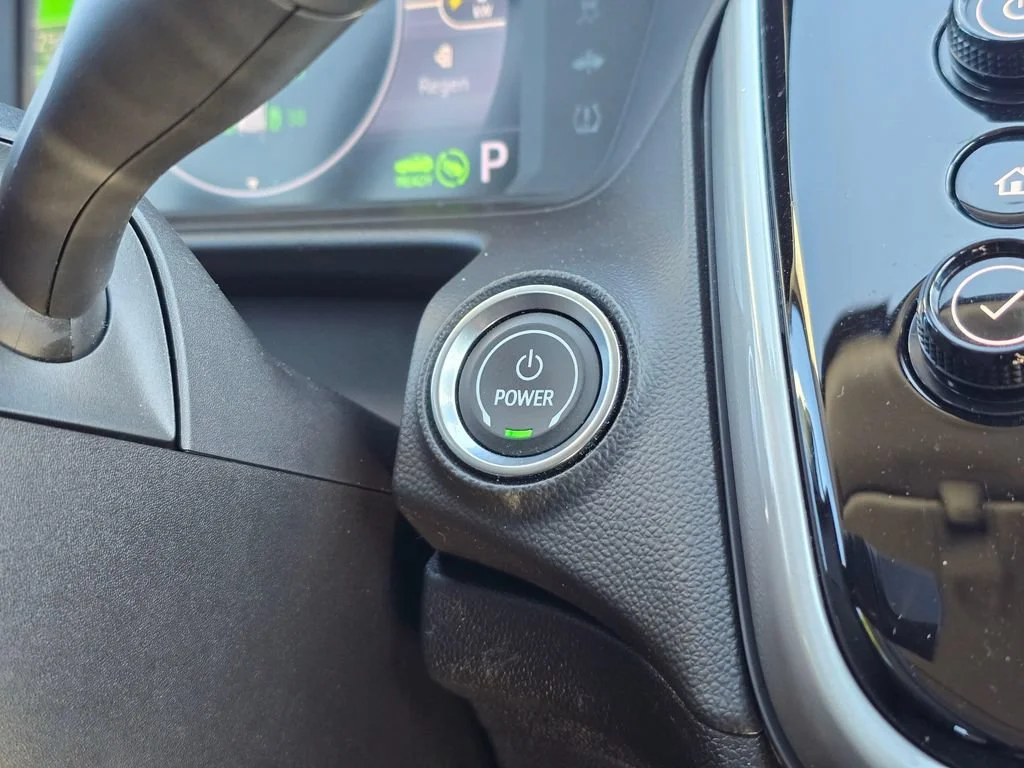 Used 2022 ICE BLUE METALLIC Chevrolet LT image 28