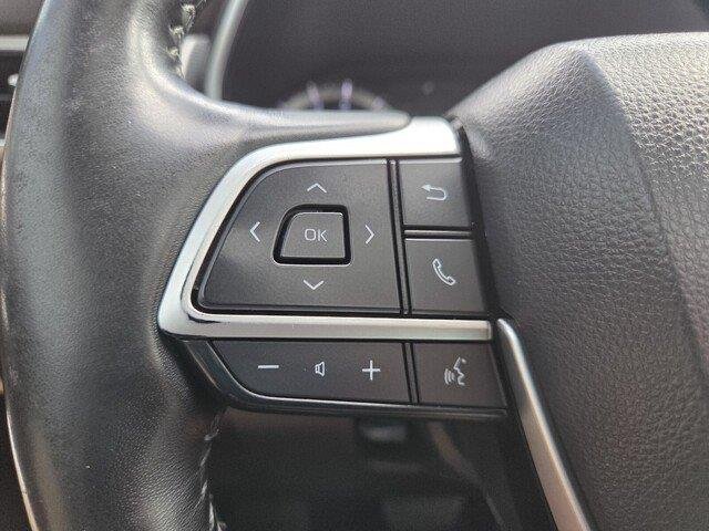 Used 2022 Wind Chill Pearl TOYOTA PLAT image 13