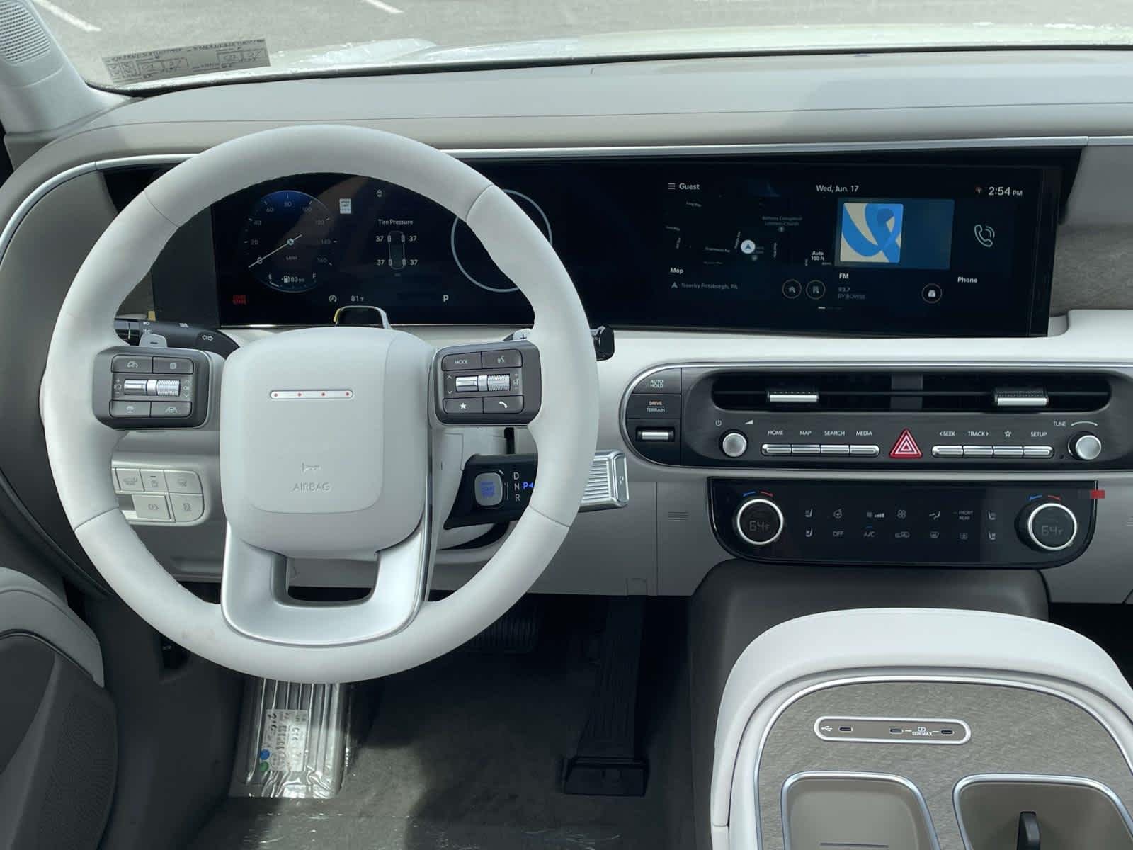 New 2026 Creamy White Pearl Hyundai SEL Premium 8P image 2
