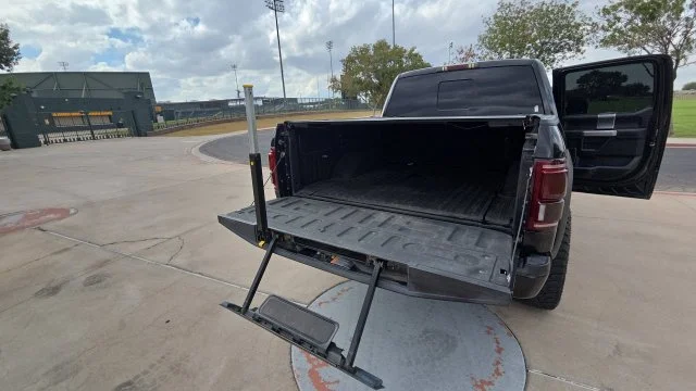 Used 2015 Black Ford  image 26
