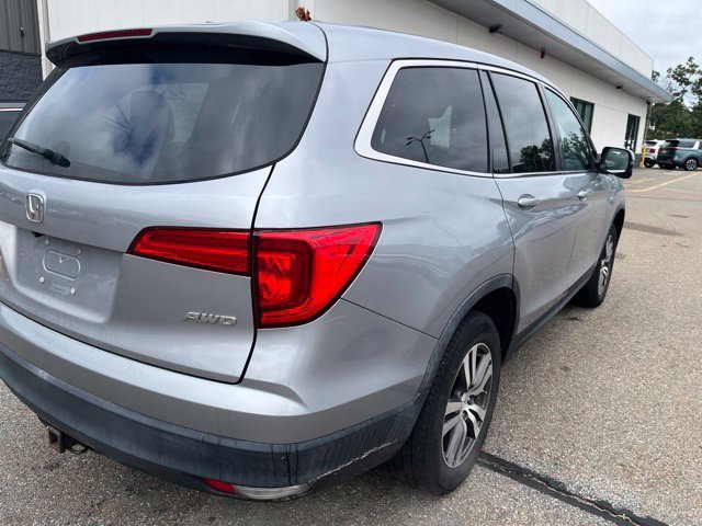 Used 2018 Silver Honda EX-L image 3