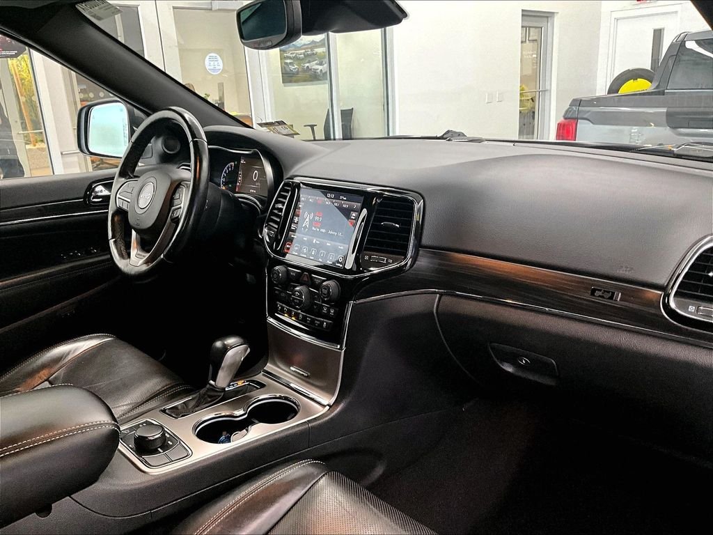 Used 2021 Bright White Clearcoat Jeep Limited image 14