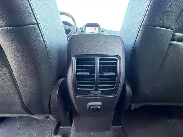 Used 2018 Black Ford SEL image 19