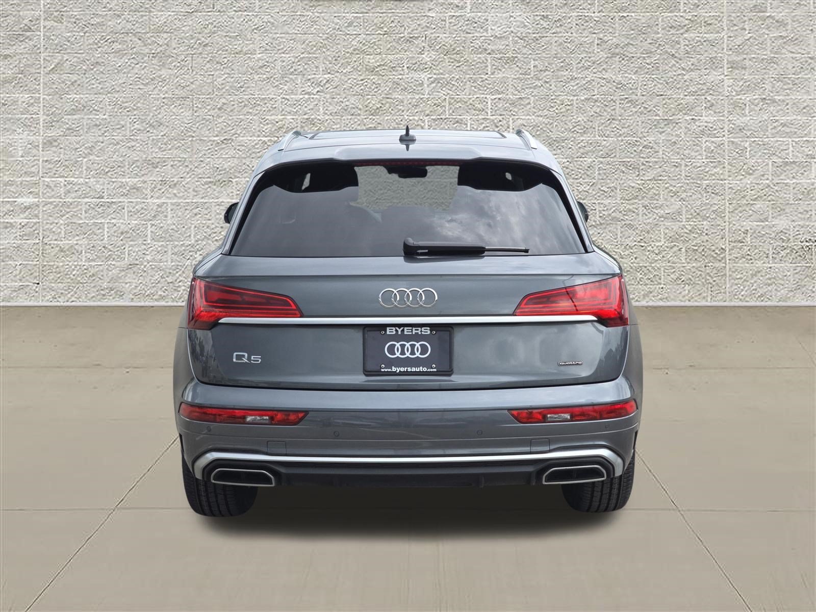 Used 2023 Daytona Gray Pearl Effect Audi S line Premium image 6