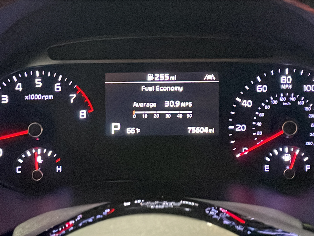 Used 2020 White Kia GT-Line Turbo image 22