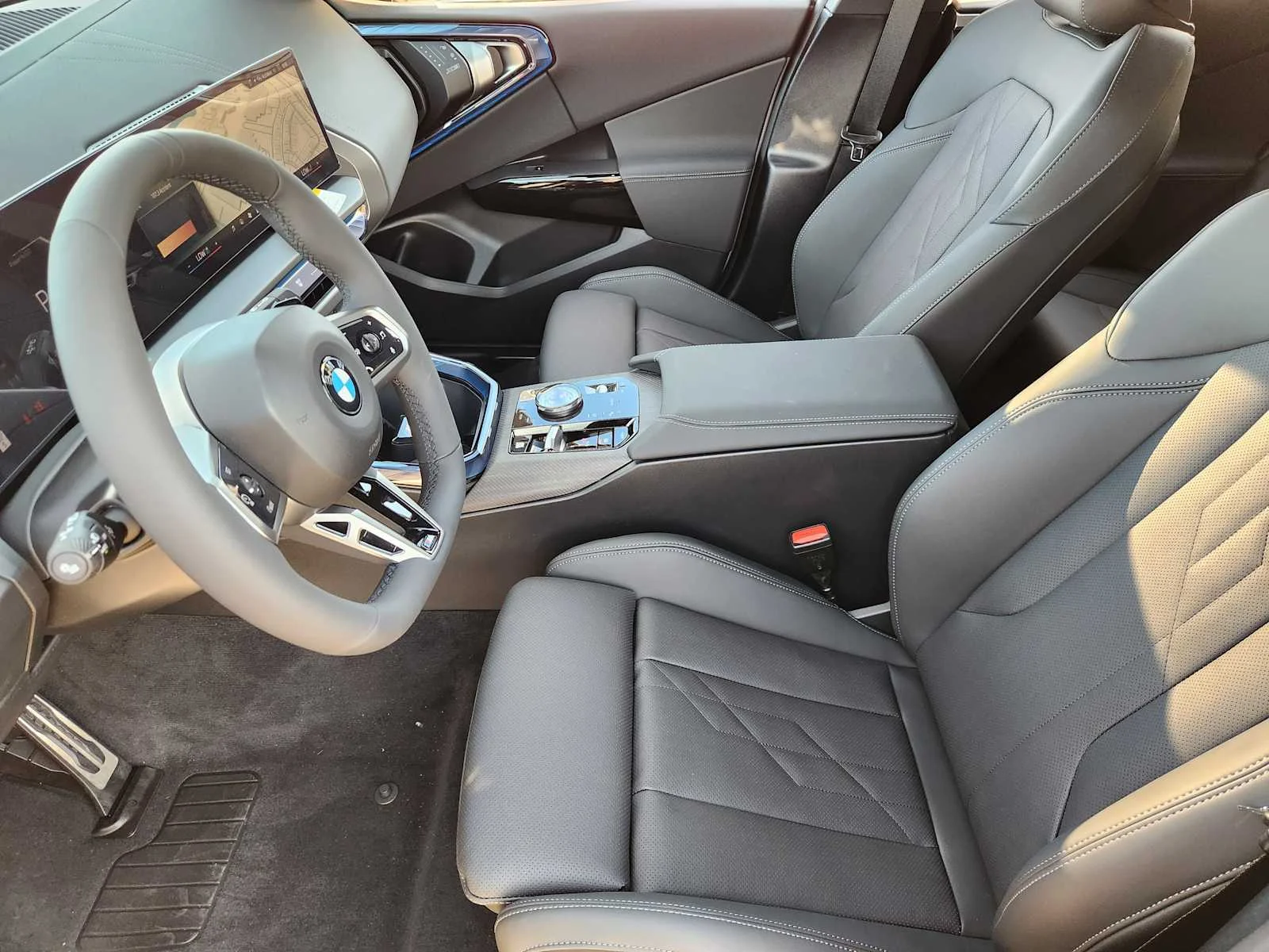 New 2026 Brooklyn Grey Metallic BMW 30 xDrive image 4