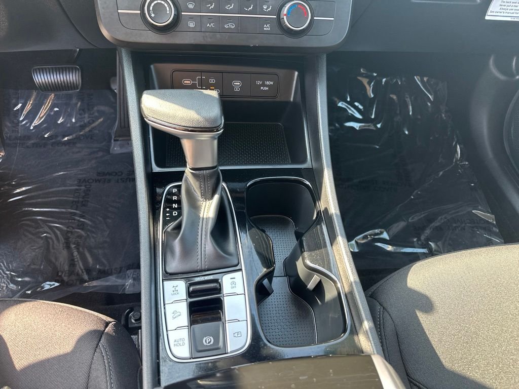 2026 Hyundai Tucson SE - Photo 15