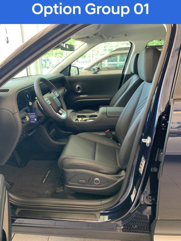 New 2026 Blue Hyundai SEL FWD image 3