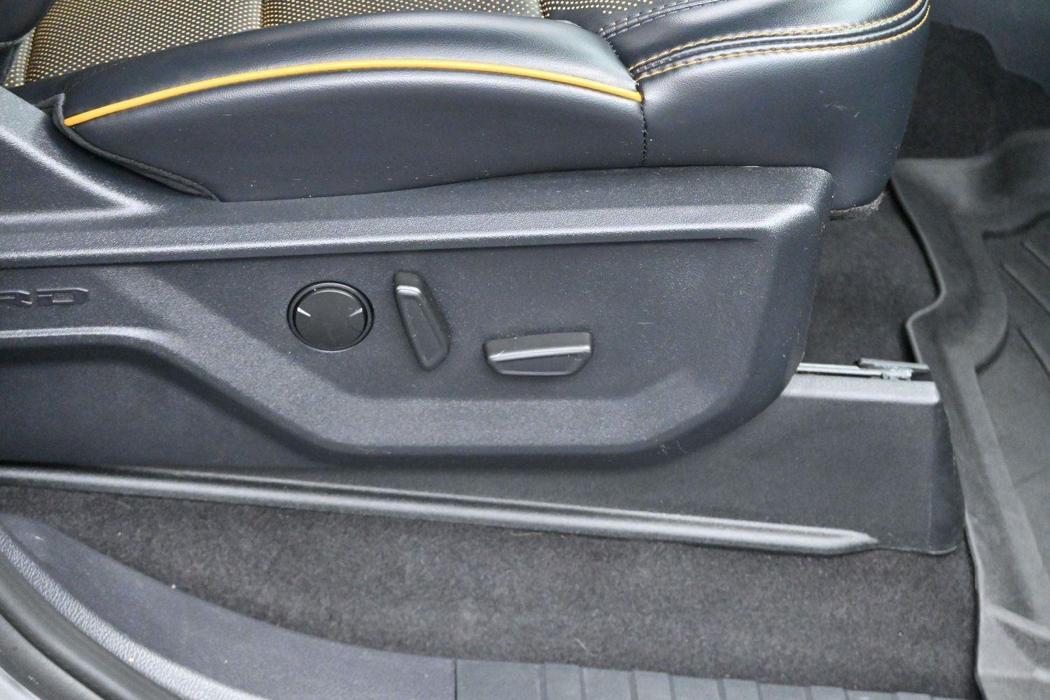 Used 2023 Iconic Silver Ford Tremor image 33